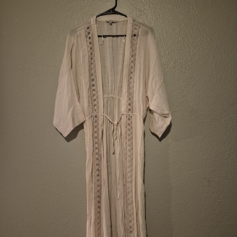 Love Tree Cream Lace Detail Robe